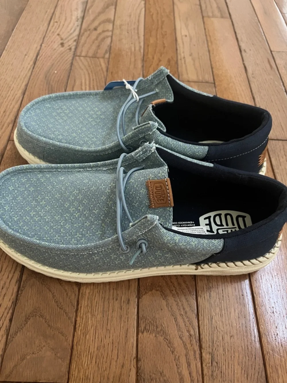 Hey Dude men’s lace  up loafers